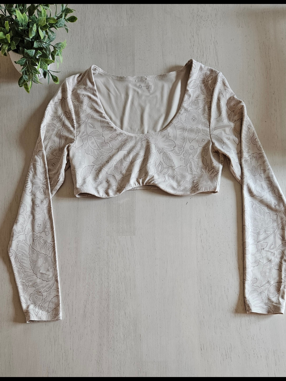 Offline By Aerie Long Sleeve Scoop Crop Top with Subtle Floral Print